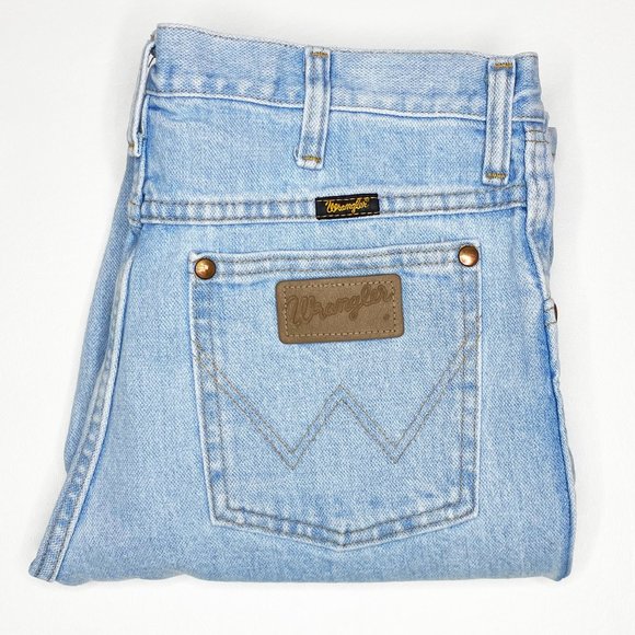 Wrangler Other - Men's Light Wash Wrangler Jeans Size 31x32